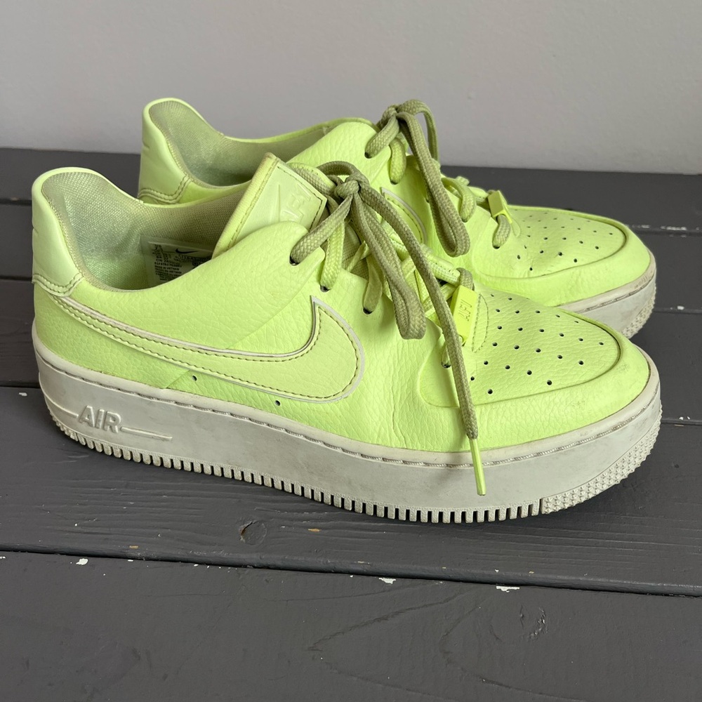 Nike Air Force 1